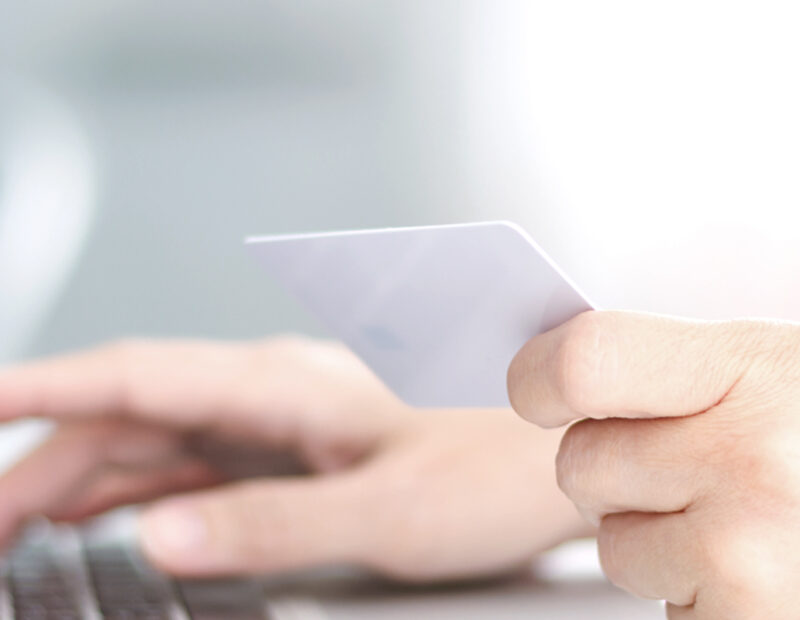 Credit Card vs StashFin Credit Line Card Which is better and why